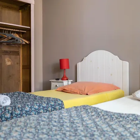 Holiday home Du Castell De Bles Saint-Genis-des-Fontaines