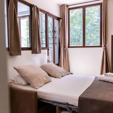 Du Castell De Bles Holiday home Saint-Genis-des-Fontaines